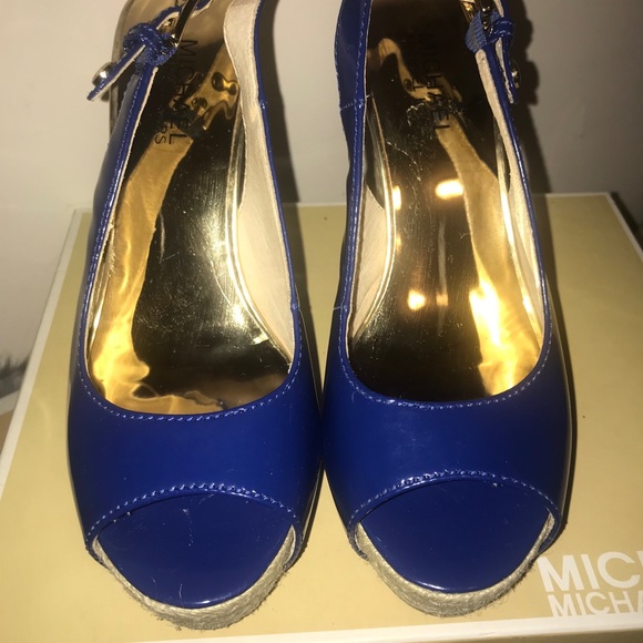 💯% Authentic Michael Kors Blue Slingback Sandals - Picture 13 of 14